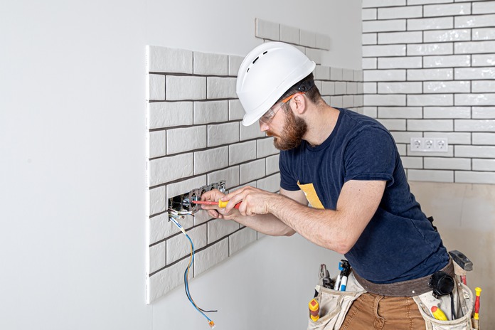 Who Is a Residential Electrician?